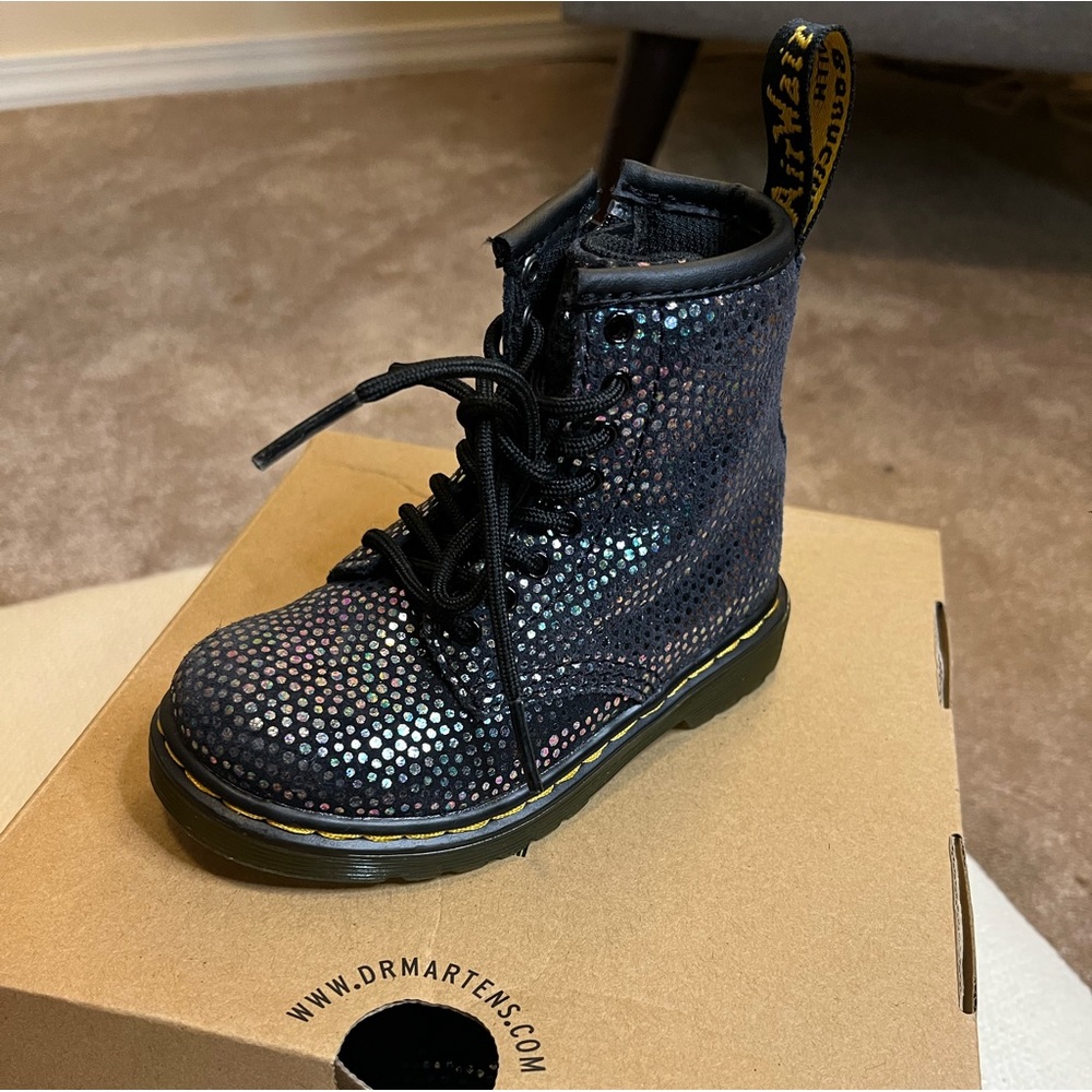 Dr.Martens